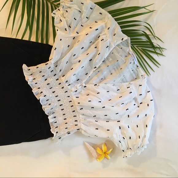 NWOT🌟Darling Oliviaceous Top - Picture 14 of 14